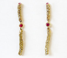 Branch earrings with Ruby